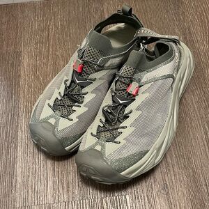 Hoka Hopara 2 men’s 10. Brand new no box. Good for hiking